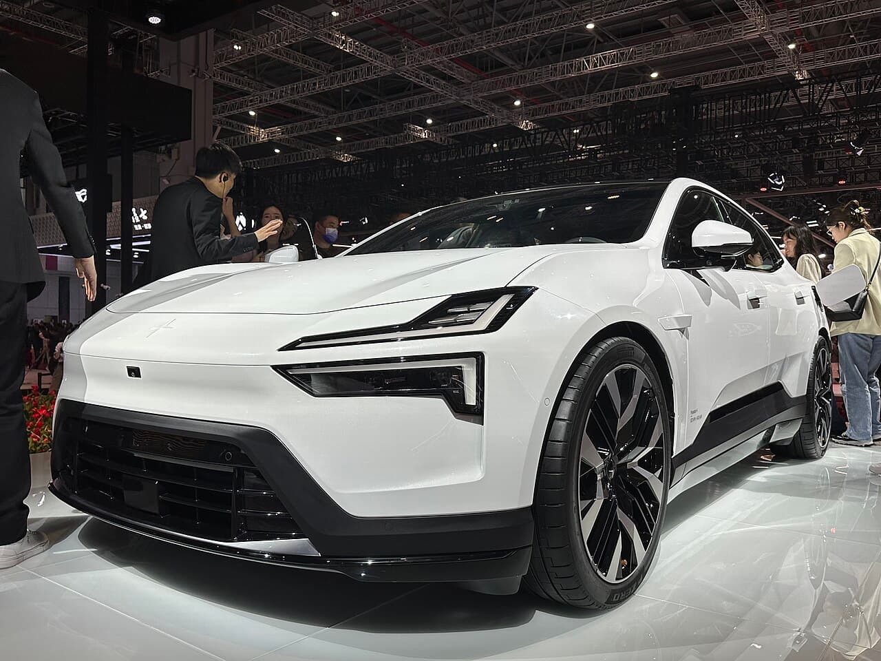 Polestar 4 — voorbeeld uit ons aanbod
